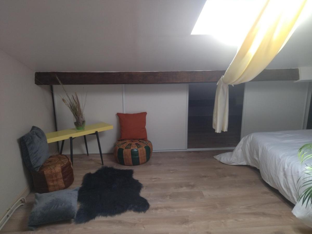 Chambre Serenity Apartman Stains Kültér fotó