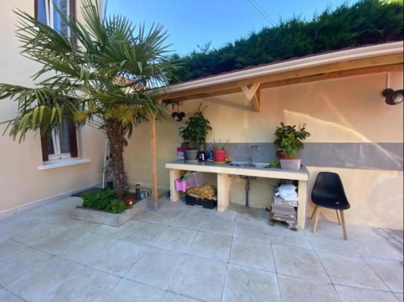 Chambre Serenity Apartman Stains Kültér fotó