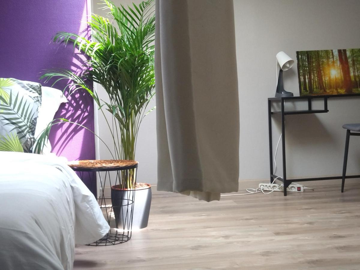 Chambre Serenity Apartman Stains Kültér fotó